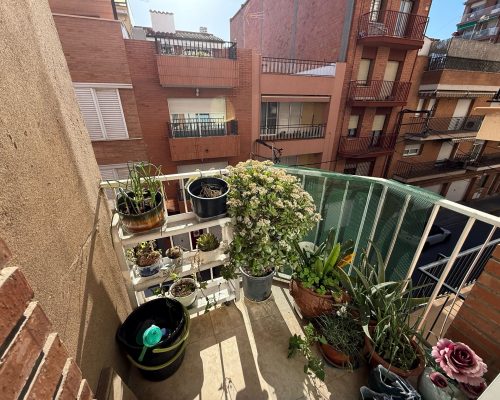 4b37057b-dce1-4f94-b7bf-3534e789c59d